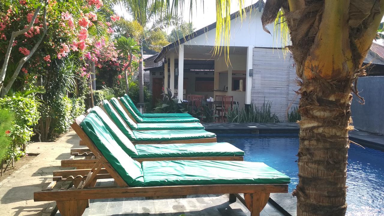 Sister Bungalow Hotel Gili Air Exterior photo